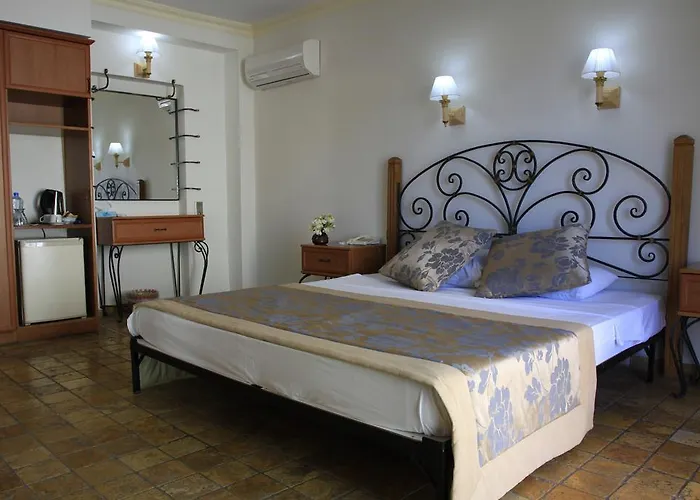 Szálloda Asfiya Sea View 2*